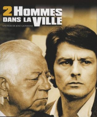 DEUX HOMMES DANS LA VILLE