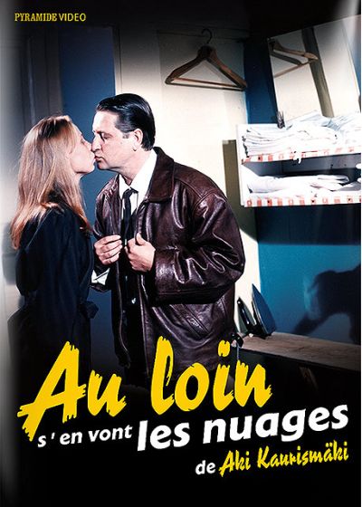 Au loin s’en vont les nuages
